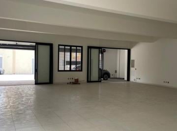 Comercial , Jundiaí · Ponto Comercial e 4 banheiros para Alugar, 566 m² por R$ 25.000/Mês- Jundiaí-SP- Vianelo
