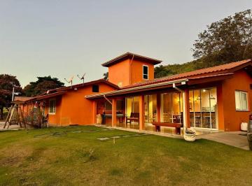 Rural de 3 quartos, Serra Negra · Sítio em SERRA NEGRA -S.P. com muito verde, abraçado pela natureza e local de muita tranquilidade