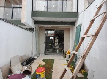 Casa · 70m² · 2 Quartos · 1 Vaga · Lindo Triplex a Venda Bairro Bom Retiro