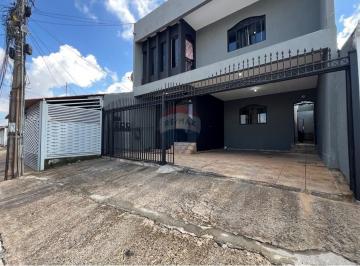 Casa · 224m² · 6 Quartos · 2 Vagas · Oportunidade!! Casa Completa na Ceilândia Sul: 3 Quartos, Suíte, Kitnet Independente e aceita financ