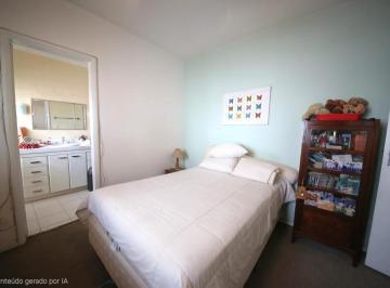 IMG_20260618_182633_000.jpeg · Confortável casa para venda em Planalto Paulista com 5 quartos, sendo 3 suítes, 400m² - remaxfront#L