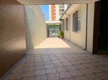 IMG_20260627_181501_000.jpeg · Aconchegante casa para venda em Vila Maria Alta com 6 quartos, sendo 1 suíte, 815m² - remaxfront#0Z7