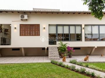 Casa · 500m² · 2 Quartos · 2 Vagas · Casa á venda em meio a natureza!