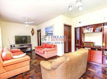 Casa · 200m² · 4 Quartos · 2 Vagas · Casa térrea a venda, com 4 quartos, no Bairro Guabirotuba- Curitiba