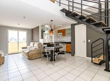 Apartamento · 75m² · 2 Quartos · 1 Vaga · Duplex com 02 suítes - 1 vaga de garagem - Perto do Shopping Curitiba