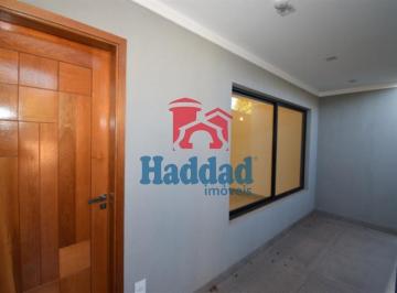 Casa · 138m² · 3 Quartos · 1 Vaga · INCRÍVEL CASA À VENDA