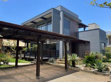 Casa · 225m² · 5 Quartos · CASA EM CONDOMINIO PEQUENO PRINCIPE