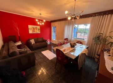 Casa · 160m² · 4 Quartos · 2 Vagas · Sobrado em Vila Particular com quatro quartos e churrasqueira em São Caetano do Sul