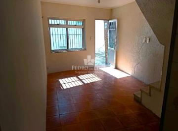 Casa · 73m² · 2 Quartos · 1 Vaga · Casa de Vila 2 quartos, 2 banheiros 1 vaga de garagem