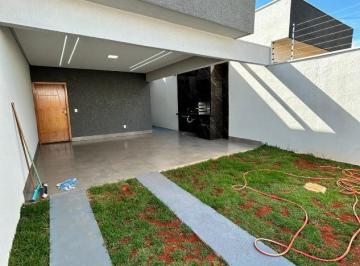 Casa · 105m² · 3 Quartos · 2 Vagas · Casa 3 quartos sendo 1 suite localizada no bairro Campos do Jordão Anápolis -GO