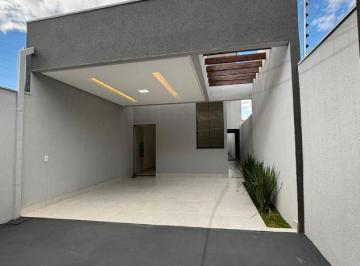 Casa · 105m² · 3 Quartos · 2 Vagas · Casa 3 quartos sendo 1 suite localizado no bairro Adriana Parque (Próximo ao Sup. do povo Anápolis