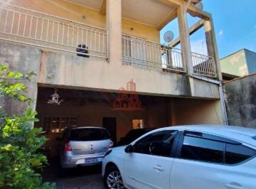 Casa · 200m² · 5 Quartos · 4 Vagas · Duas Casas no Mesmo Terreno em Cotia | 5 Quartos | 4 Vagas | Oportunidade
