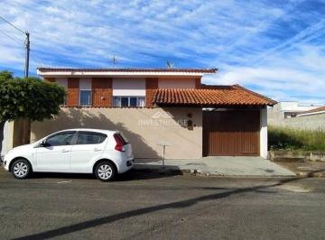 Casa · 3 Quartos · 6 Vagas · CA00282 – CASA EM GUAXUPÉ – Nova Floresta
