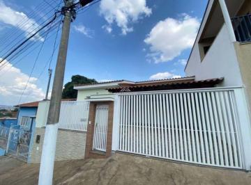 Casa · 200m² · 3 Quartos · 2 Vagas · CASA EM GUAXUPÉ - JARDIM GUAXUPE