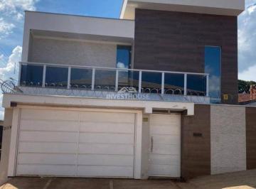 Casa · 1 Quarto · 4 Vagas · Casa em Guaxupé - Novo Horizonte