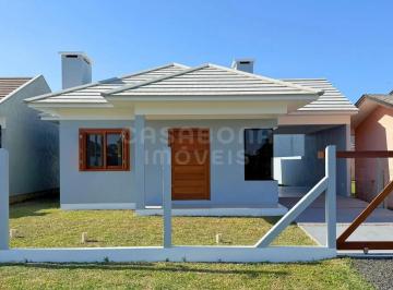 Casa nova em lançamento no Balneário Figueirinha, a 500 metros do mar · Casa nova no Balneário Figueirinha, a 500 metros do mar