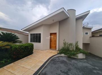 Casa · 3 Quartos · 3 Vagas · CA00361 – CASA EM GUAXUPÉ – ALTO DA COLINA