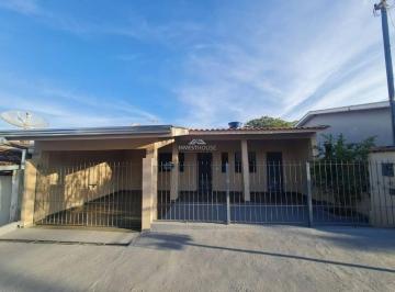 Casa · 3 Quartos · 3 Vagas · CASA EM GUARANÉSIA – Parque do Trevo