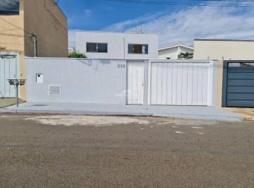 Casa · 258m² · 3 Quartos · 6 Vagas · CASA EM GUAXUPÉ – OURO VERDE