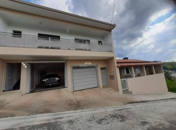 Casa · 400m² · 3 Quartos · 10 Vagas · CASA EM JURUAIA – CENTRO