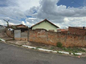 Casa · 330m² · 2 Quartos · 1 Vaga · CASA NO COLMEIA - GUAXUPÉ