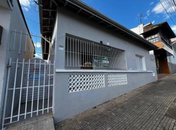 Casa · 2 Quartos · 3 Vagas · Casa com 2 quartos, Centro - Guaxupé
