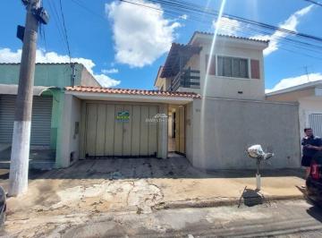 Casa · 250m² · 4 Quartos · 2 Vagas · CASA EM GUAXUPÉ – JARDIM PLANALTO