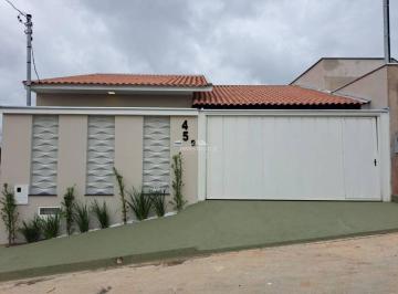 Casa · 200m² · 3 Quartos · 2 Vagas · CASA EM GUAXUPÉ – JARDIM AEROPORTO