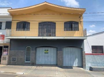Casa · 200m² · 3 Quartos · 4 Vagas · CASA EM GUAXUPÉ – Jardim Guaxupé