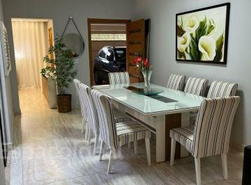 Casa de 3 quartos, Bauru · Casa de 190 m² com 3 quartos à venda em Bauru