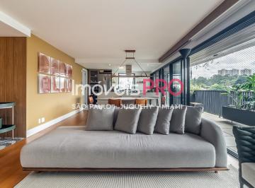 Apartamento · 172m² · 3 Quartos · 3 Vagas · Apartamento iluminado, com uma reforma surpreendente e uma ótima vista, na Vila Madalena.
