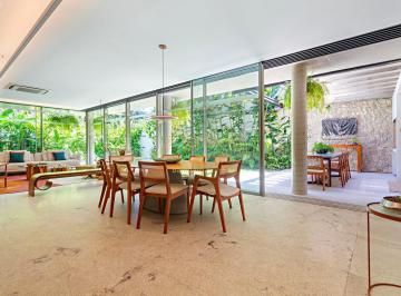 Casa · 582m² · 4 Quartos · Casa de Condomínio Brooklin Velho, 4 suítes, 4 vagas, área  gourmet, piscina, muito verde!