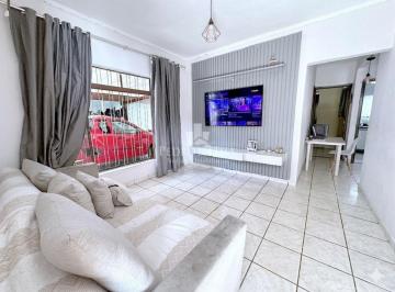 Casa · 180m² · 3 Quartos · 6 Vagas · Casa térrea à venda, 3 quartos, 6 vagas, quintal, escritório e 180 m² no Cangaíba