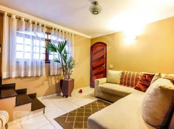 Casa · 107m² · 3 Quartos · 2 Vagas · Sobrado 3 quartos, sendo 1 suíte e 3 banheiros