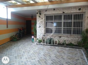 Casa · 240m² · 3 Quartos · 3 Vagas · Sobrado a venda de 240,00m² útil, com 3 quartos e 3 vagas na Saúde.