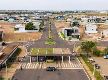 Terreno · 555m² · Terreno à venda no Condomínio Villa Dumont em Três Lagoas - MS