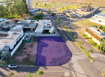 Terreno · 555m² · Terreno à venda no Condomínio Villa Dumont em Três Lagoas - MS