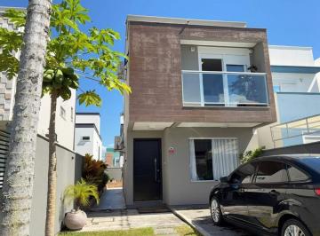 Casa · 103m² · 3 Quartos · 2 Vagas · Casa 3 quartos Campeche Florianópolis 