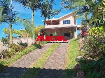Rural · 109m² · 3 Quartos · 8 Vagas · Oportunidade! Linda chácara em condomínio em Maria da Fé (MG) - 3 quartos / 2 WC`s / 8 vagas