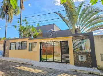 Casa de 3 quartos, Águas Claras · CASA ALTO PADRÃO | ARNIQUEIRA | 3 SUÍTES | 435M² | PISCINA AQUECIDA | CONDOMÍNIO FECHADO