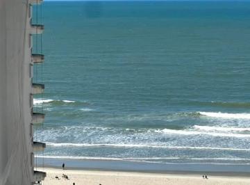 Apartamento · 94m² · 2 Quartos · APARTAMENTO MOBILIADO - 2 DORMITÓRIOS - 1 VAGA - 50 METROS DO MAR - CENTRO - BAL.CAMBORIÚ/SC.