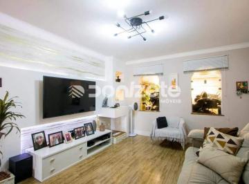 Casa · 194m² · 2 Quartos · 2 Vagas · Sobrado Residencial com 2 suítes, 2 vagas em Santo André (Santa Maria) - Financia e Aceita Permuta