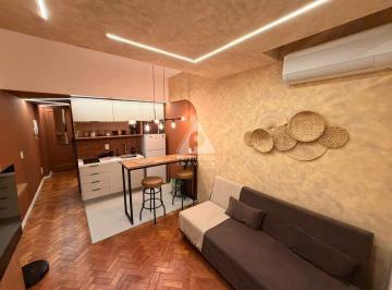 Apartamento · 35m² · 1 Quarto ·  Conjugado Reformado em Copacabana, RJ – 35 m², 1 Quarto. Moradia ou Investimento