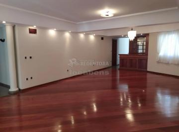 Apartamento · 330m² · 4 Quartos · 2 Vagas · Apto com 4 dormitórios tipo suite, sendo uma master, 2 vagas, 330,975 m² de área privativa e 420 m² 