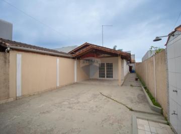 Casa · 219m² · 2 Quartos · 4 Vagas · Casa térrea com 2 quartos e 220m² de terreno em Bertioga – espaço para ampliar ou investir