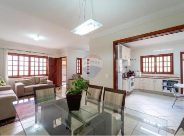 Casa · 296m² · 4 Quartos · 6 Vagas · Casa com 4 quartos, 2 suites no Jardim Tannus - Eloy Chaves