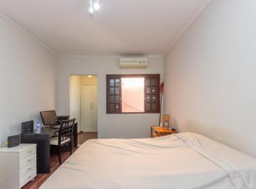 IMG_20260620_002623_000.jpeg · Imperdível casa para venda em Parque da Lapa com 4 quartos, sendo 1 suíte, 190m² - remaxmonarca#G5H2