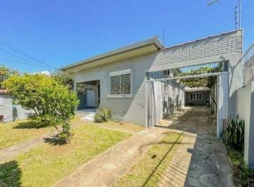 Casa · 155m² · 3 Quartos · 3 Vagas · Casa no bairro Cavalhada de 3 dormitórios e 3 vagas