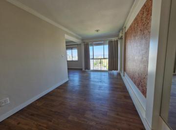 Apartamento · 79m² · 2 Quartos · 1 Vaga · Apartamento no bairro Cristal de 2 dormitórios e vaga DESOCUPADO