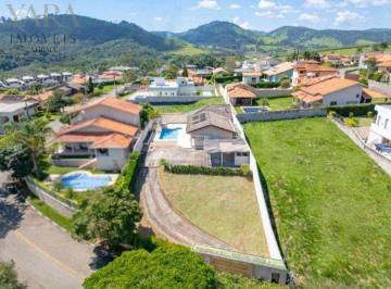 Casa · 200m² · 3 Quartos · 4 Vagas · Casa à venda no Condomínio Vale do Sol em Bom Jesus dos Perdões